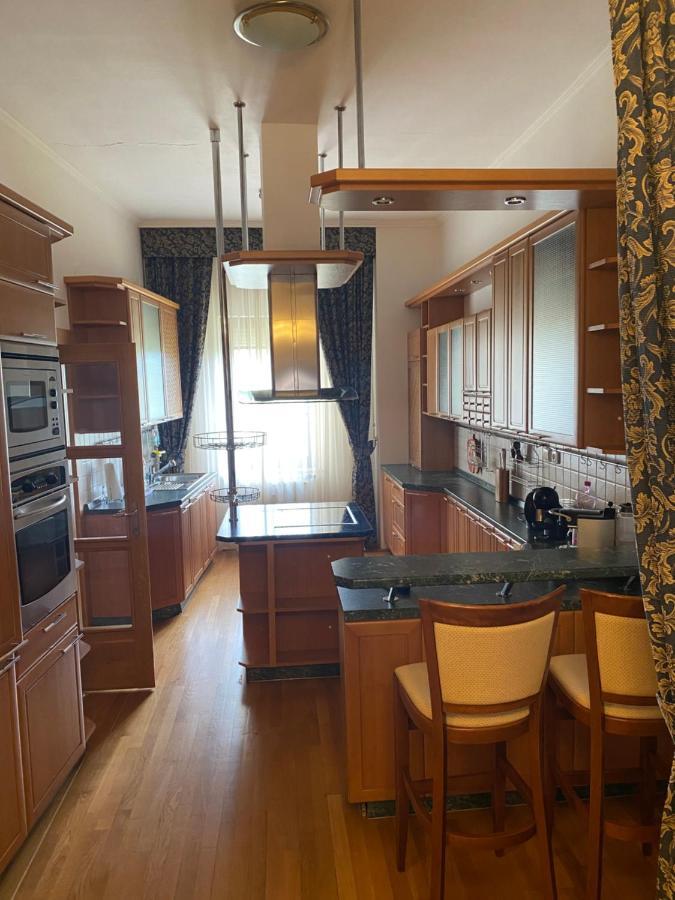 Sebivi Apartments Baroko & Family Poprad Luaran gambar